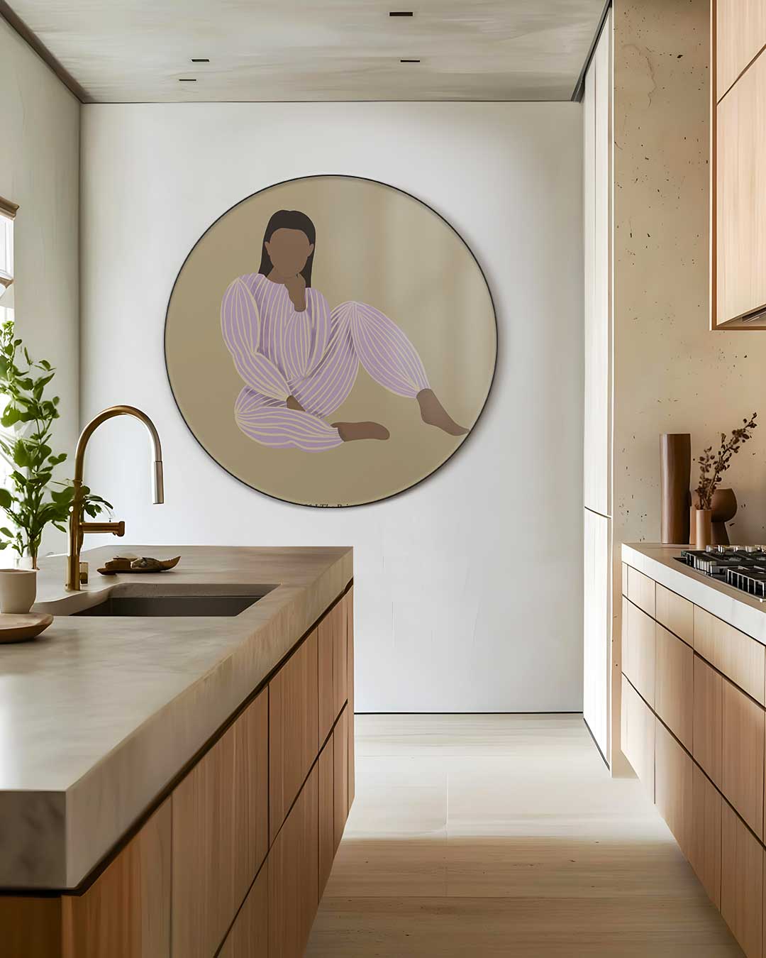 Stijlvolle Vrouw in Pyjama Muurcirkel-WallArtistic