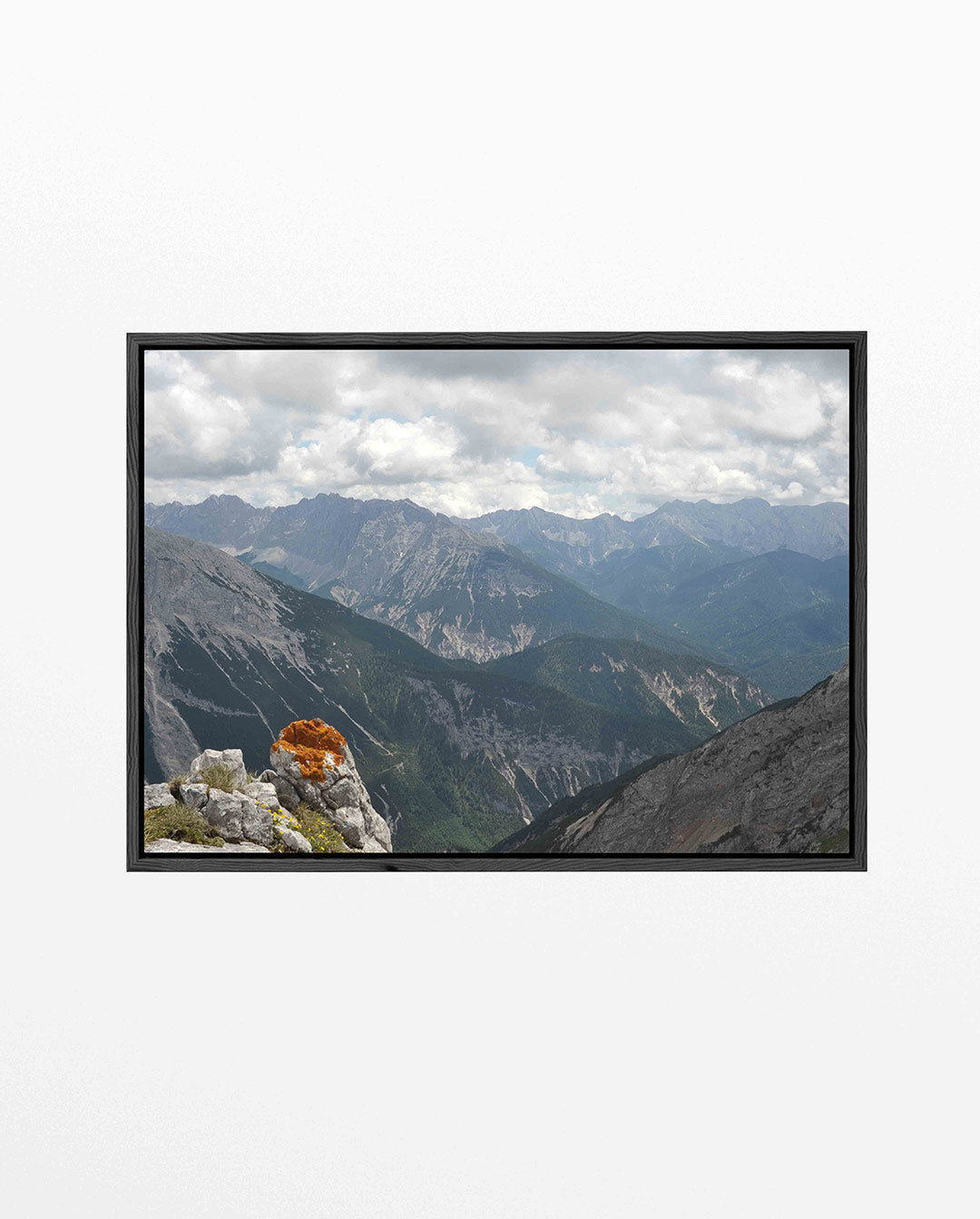 Berglandschap met wolken Kunstwerk