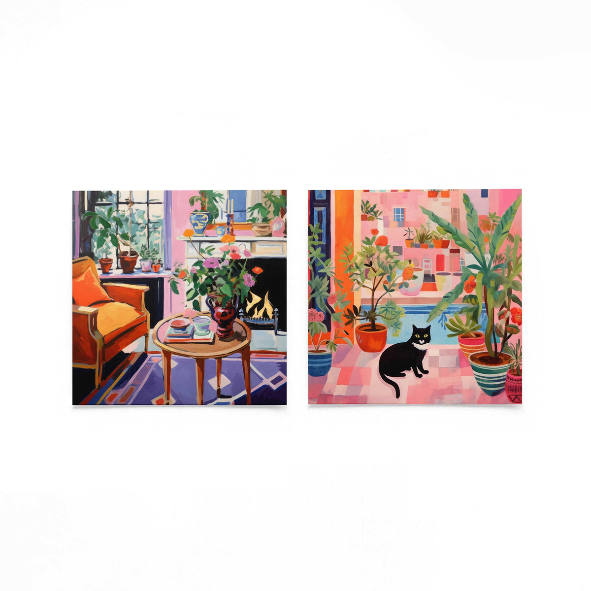 Twee vierkante posters met planten en kat op een gebroken witte achtergrond