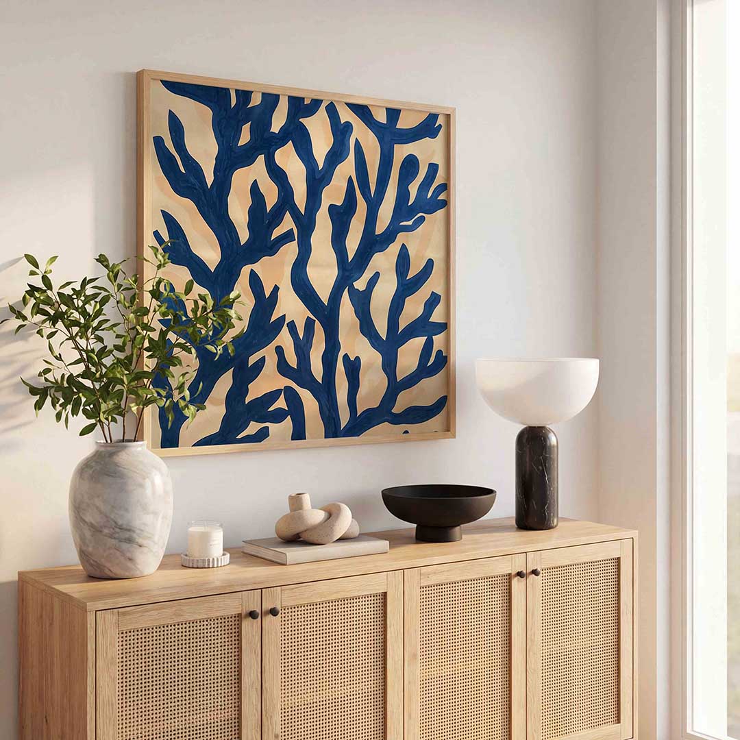 Blauwe takken op beige Poster