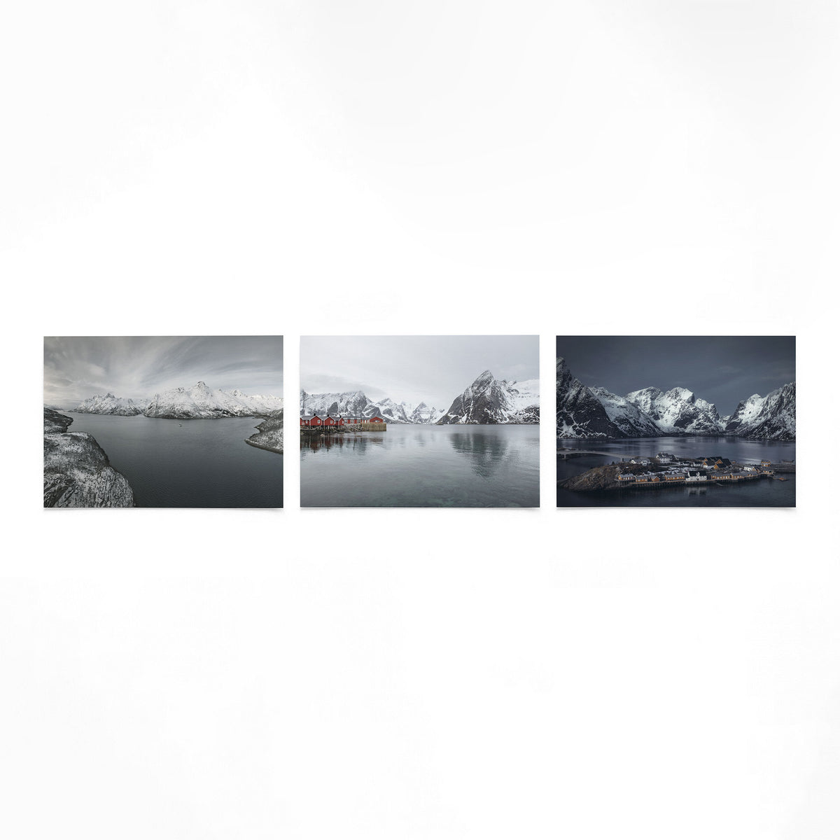 Productfoto van drie liggende posters met stilte aan de fjord – Gerald Emming