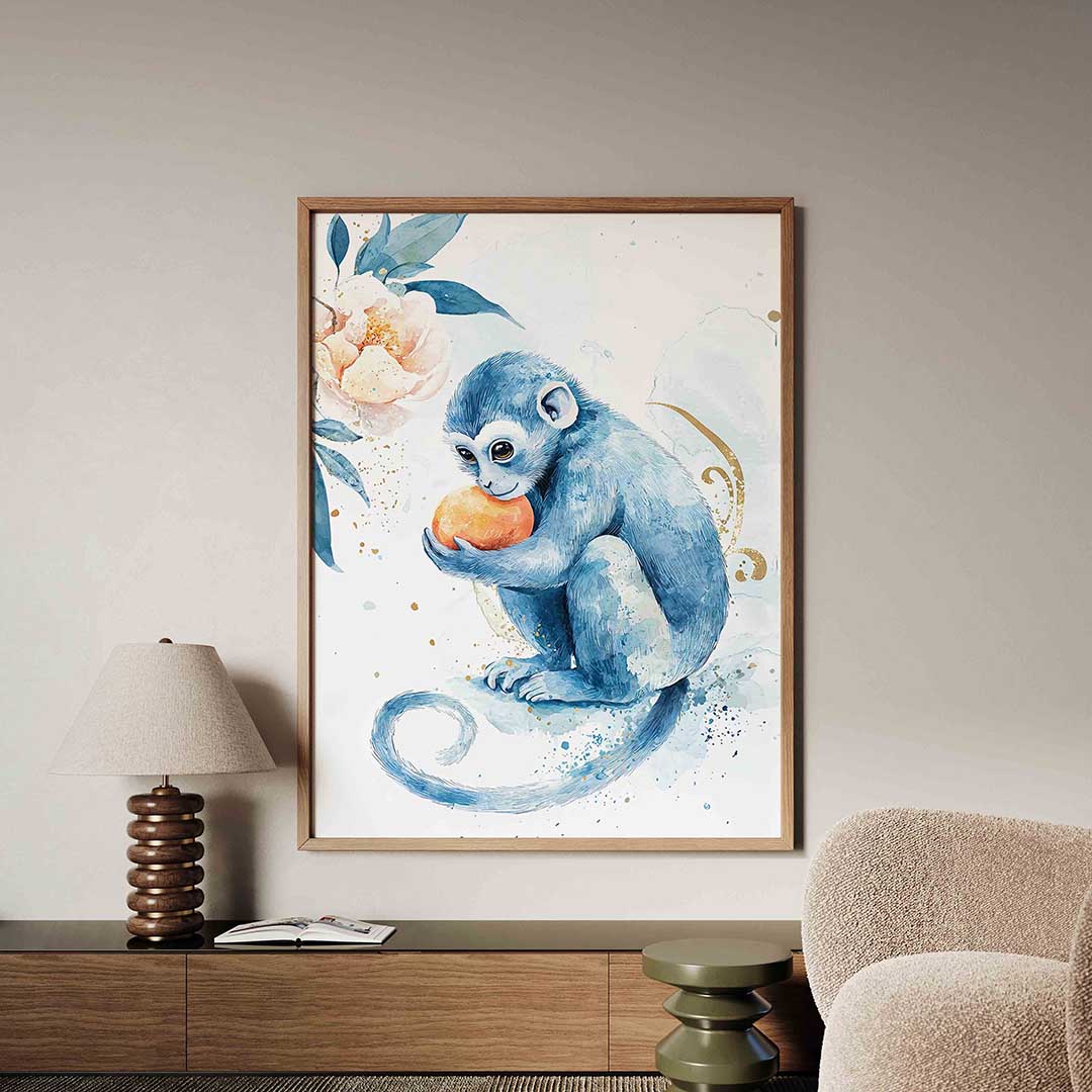 Blauwe aap met sinaasappel Poster