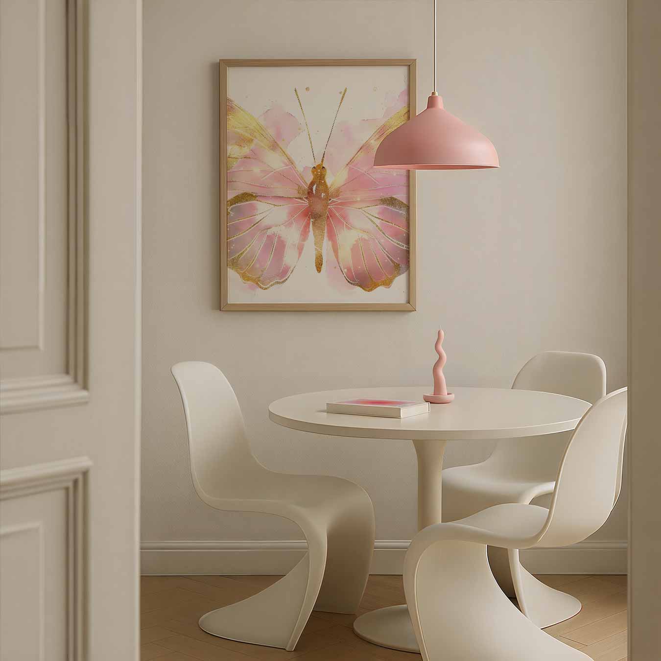 Dromerige Vlinder Met Gouden Accent Poster