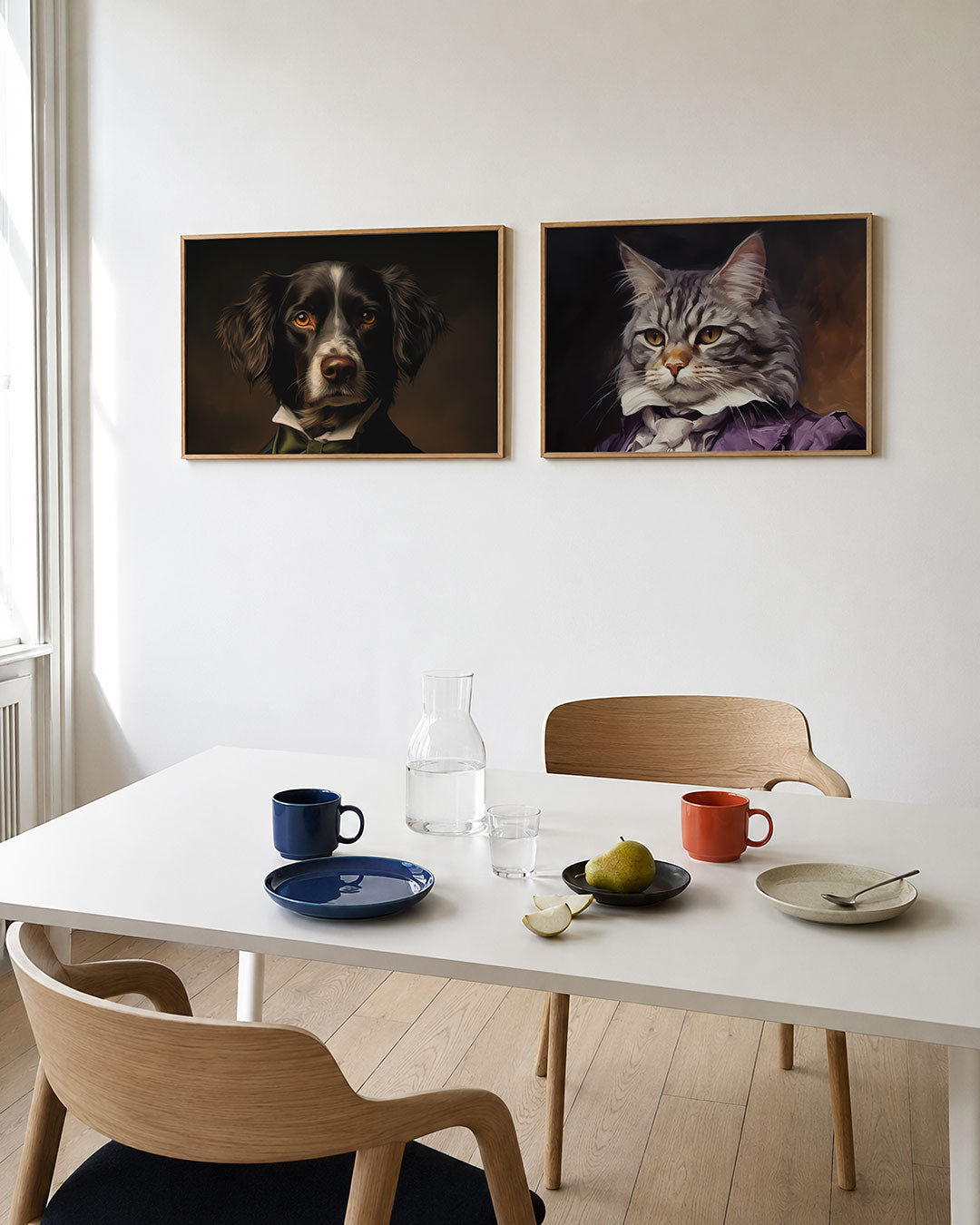 Twee liggende posters met donkere tinten en een rustige visuele opbouw, aan de muur in een interieur