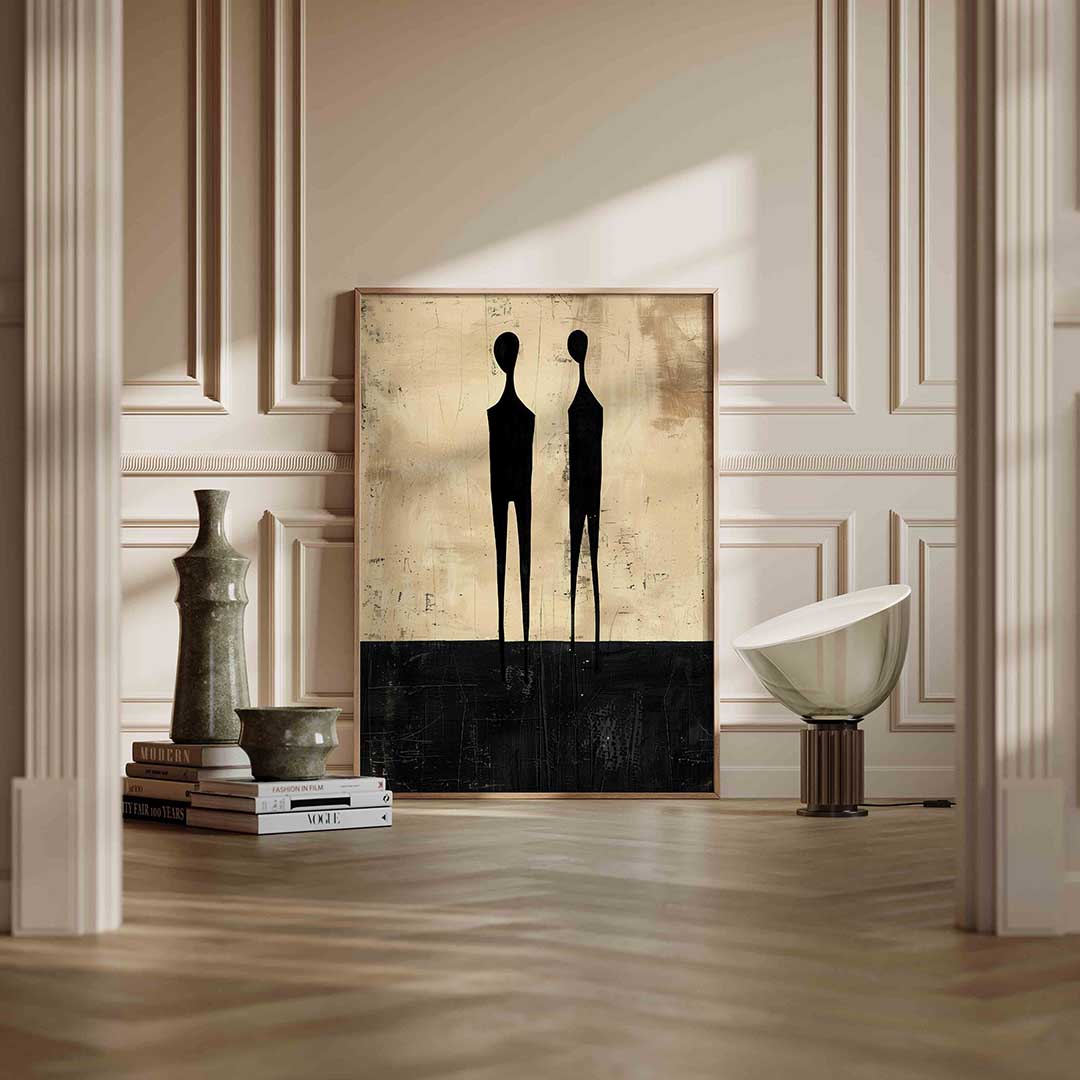 Twee figuren op beige achtergrond Poster