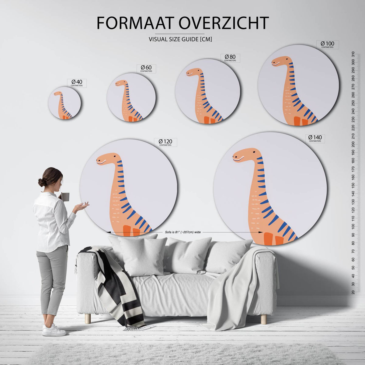 Dinosaurus Muurcirkel – extra productweergave – Een oranje dinosaurus met blauwe strepen op een lichte achtergrond.