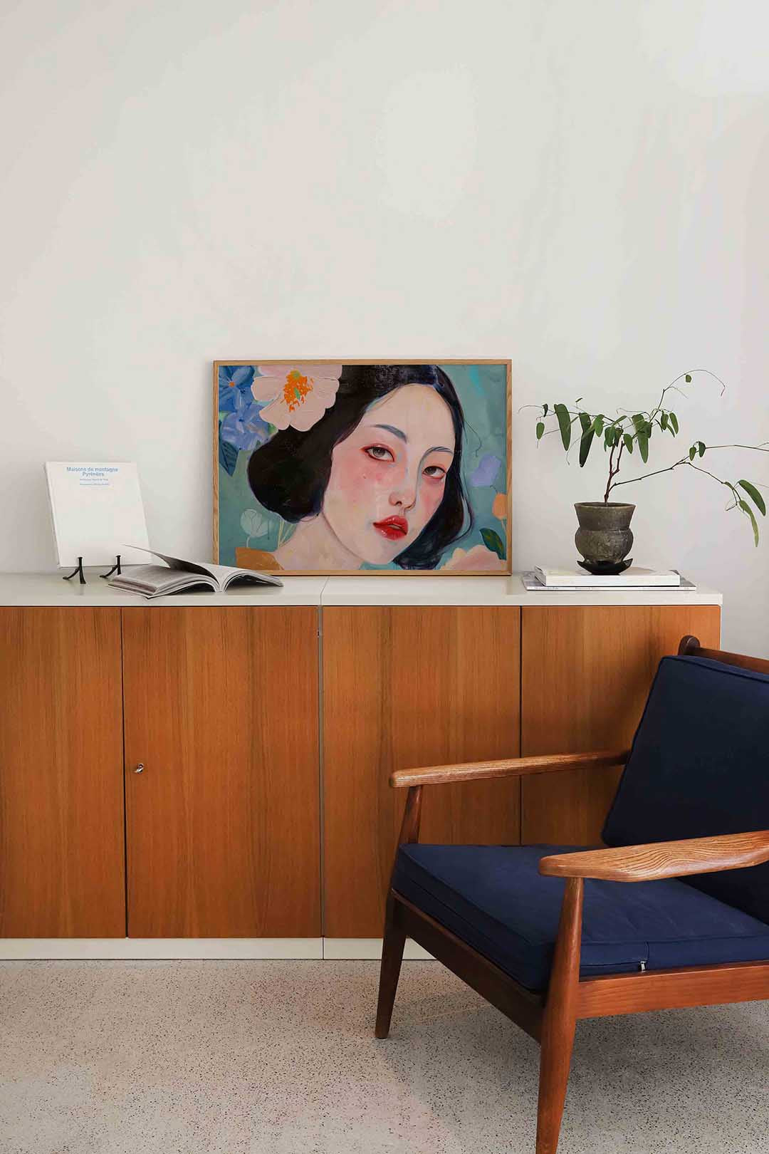 Vrouwelijk portret met bloemen Poster