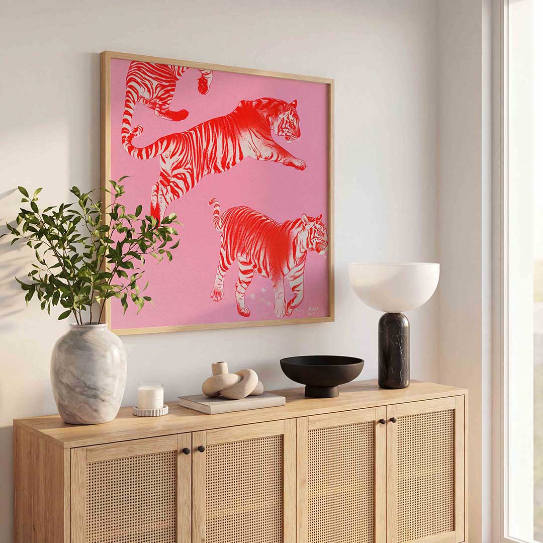 Tijgers op roze achtergrond Poster