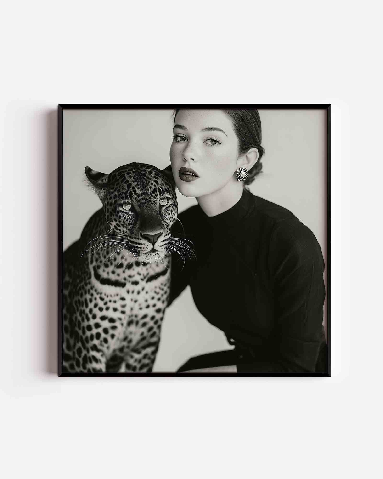 Vrouw met luipaard Poster
