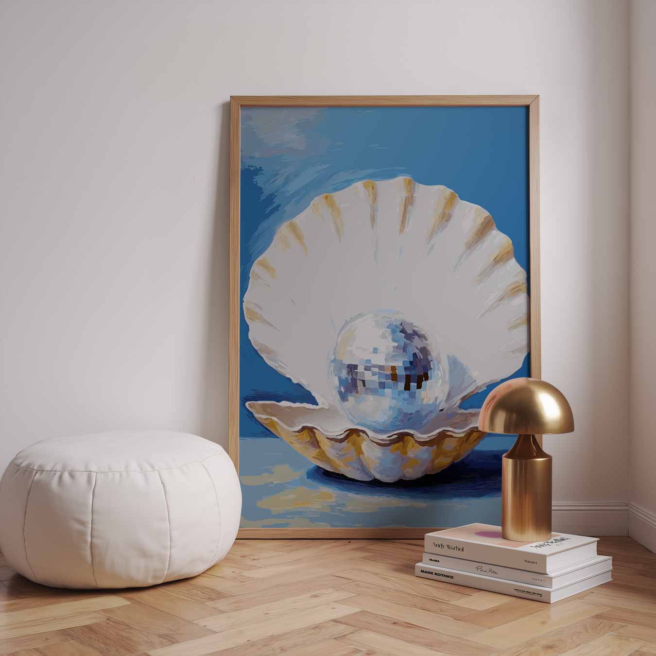 Glanzende Discobal in Schelp Poster