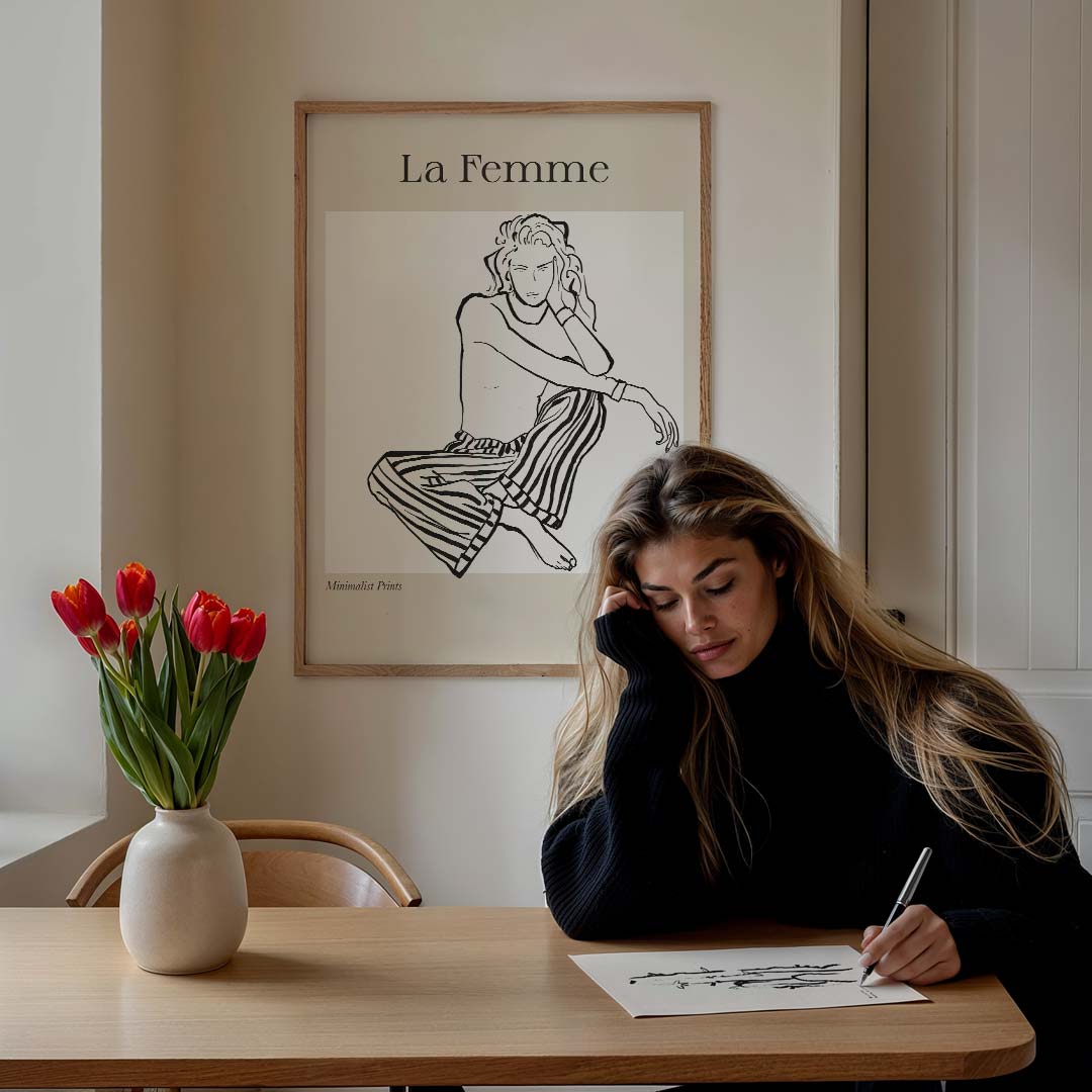 Elegante Minimalistische Vrouwenposter-WallArtistic
