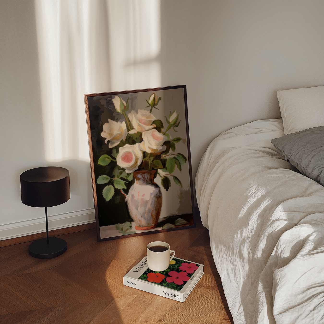 Elegante Witte Rozen in Vaas Poster
