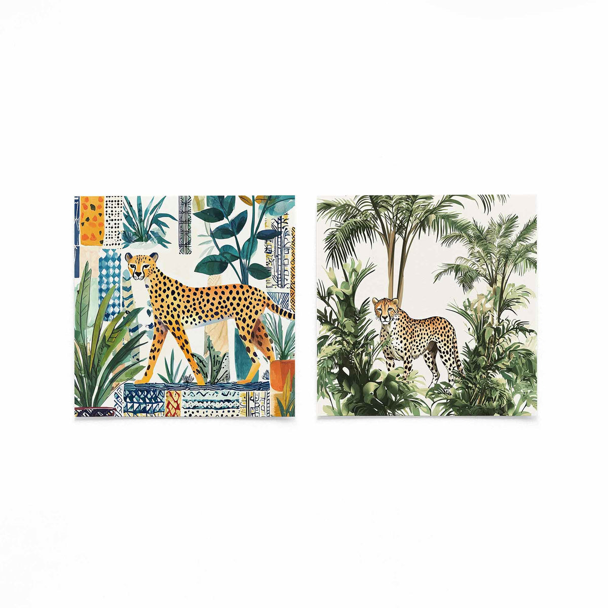 Twee vierkante posters met jachtluipaarden in het groen op een gebroken witte achtergrond