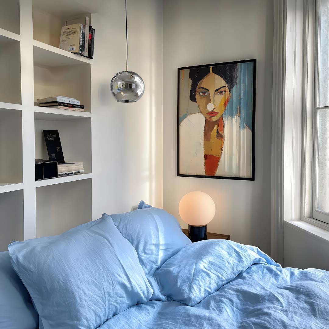 Abstracte Vrouwelijke Essentie Poster-WallArtistic