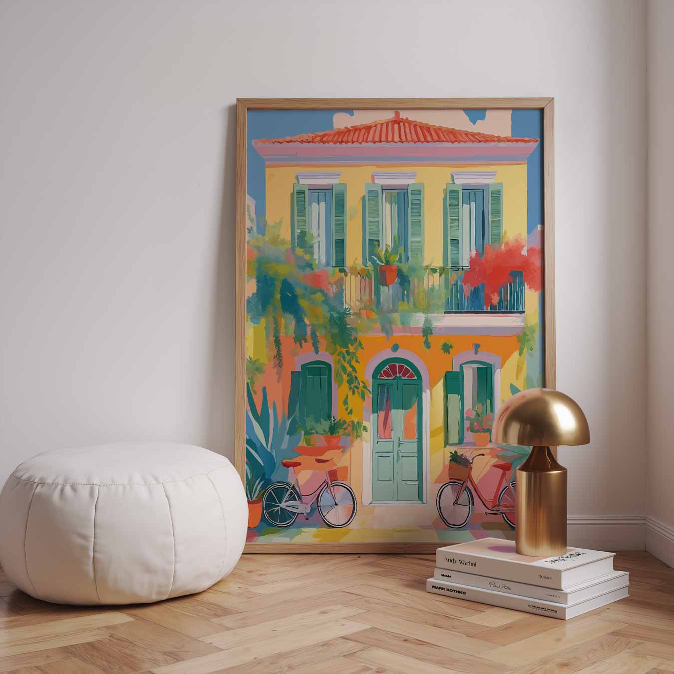 Zonnige Stadsgevel met Kleurrijke Fietsen Poster-WallArtistic