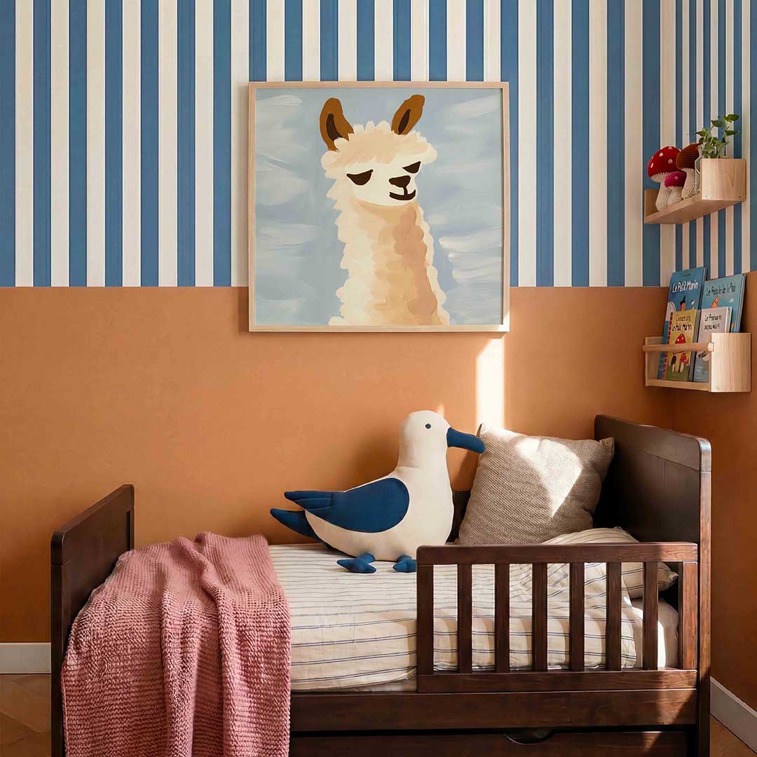 Lama met blauwe achtergrond Poster
