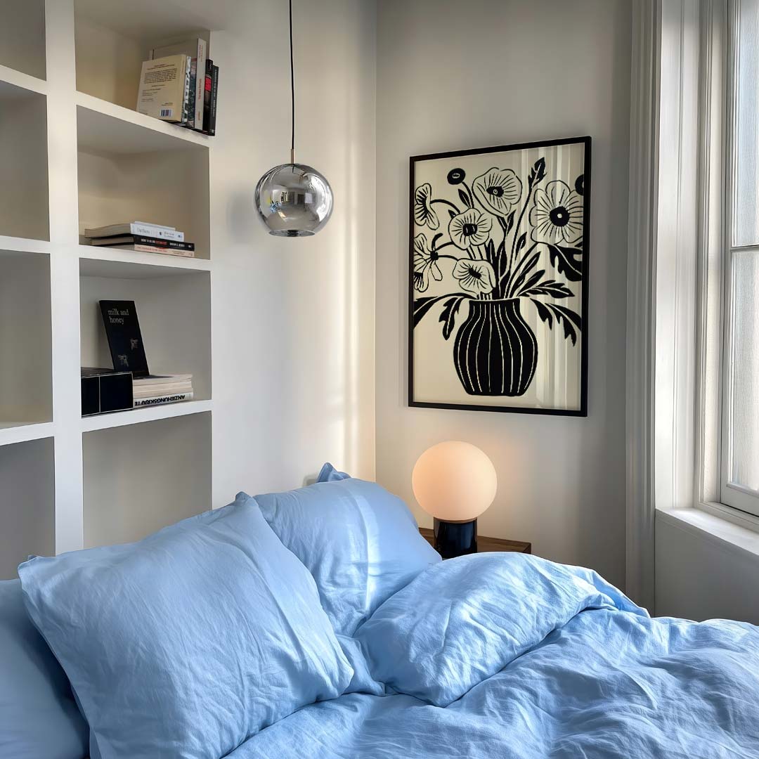 Stijlvolle Bloemen Poster in Zwart-Wit Poster-WallArtistic