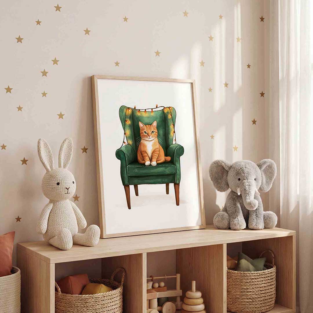 Kat op groene stoel Poster