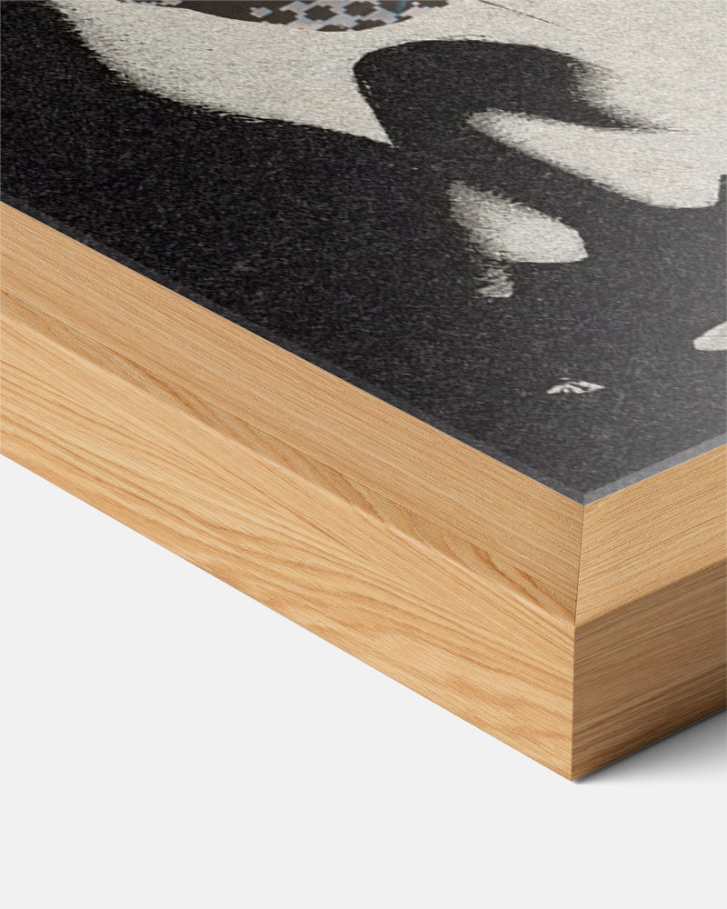 Engelachtige Collage met Contrast en Symboliek Posters-WallArtistic