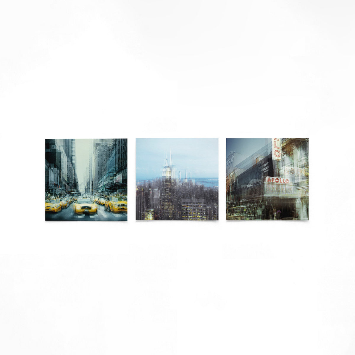 Productfoto van drie vierkante posters met stad in meervoud – Gerald Emming