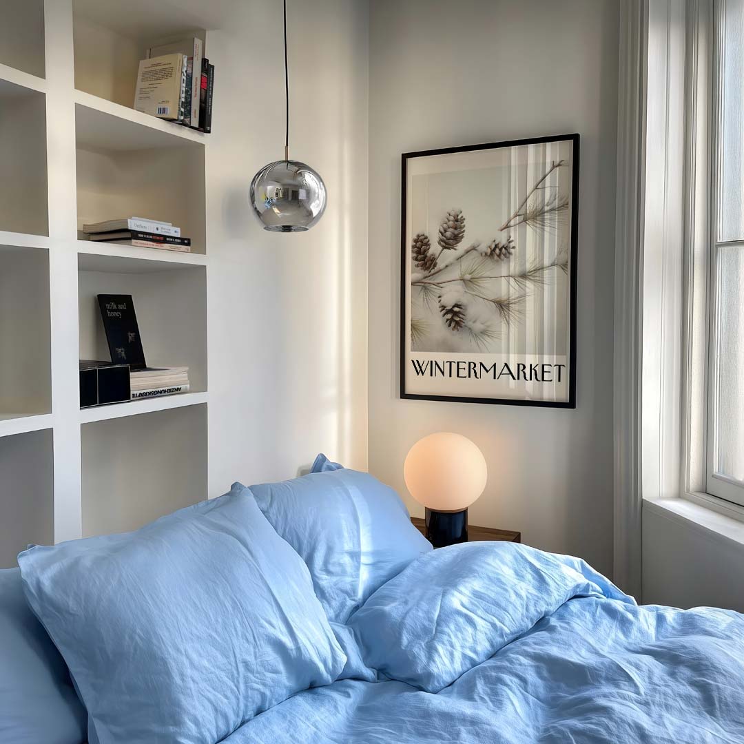 Winterse Dennenappel Poster-WallArtistic