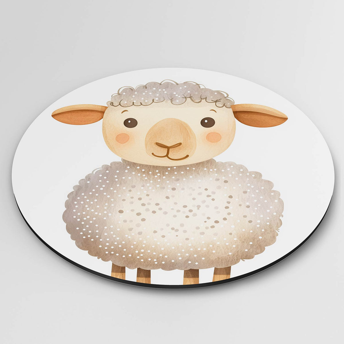 Schattig schaap Muurcirkel – detailweergave – Een vriendelijk schaap met een wollige vacht in zachte beige en bruine tinten.