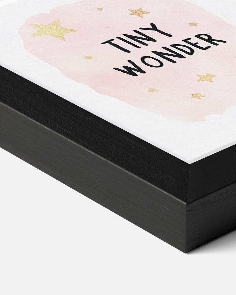 Tiny Wonder Stippenposter