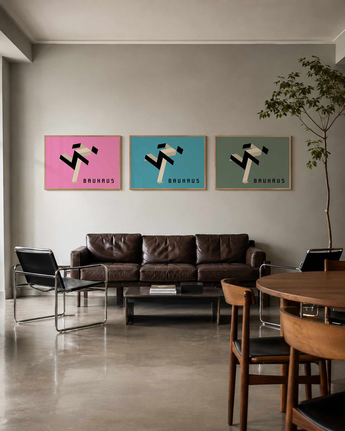 Interieurmockup van drieluik landscape-posterset met vouwlint in kleurvlakken