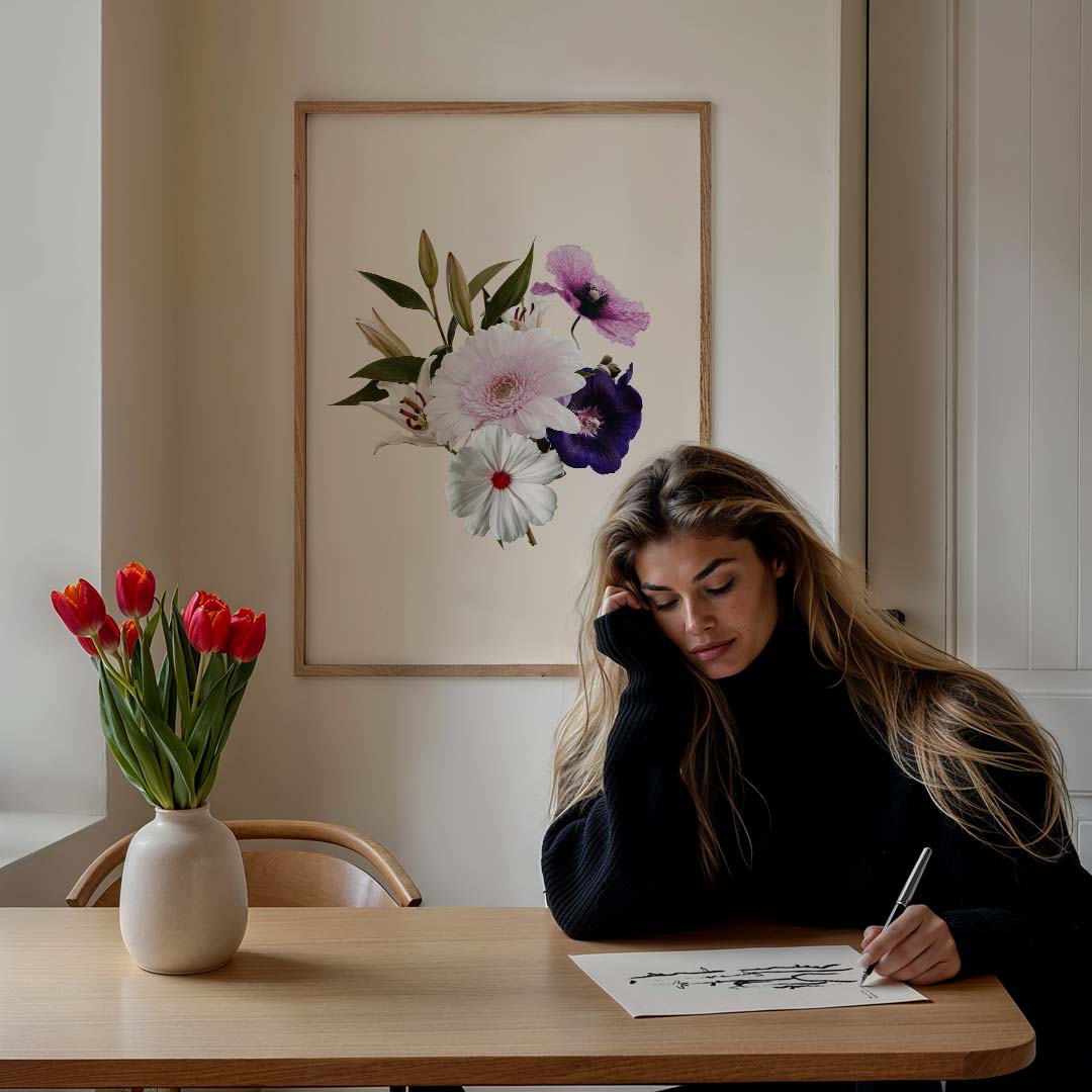 Bloemenpracht op Beige Poster-WallArtistic