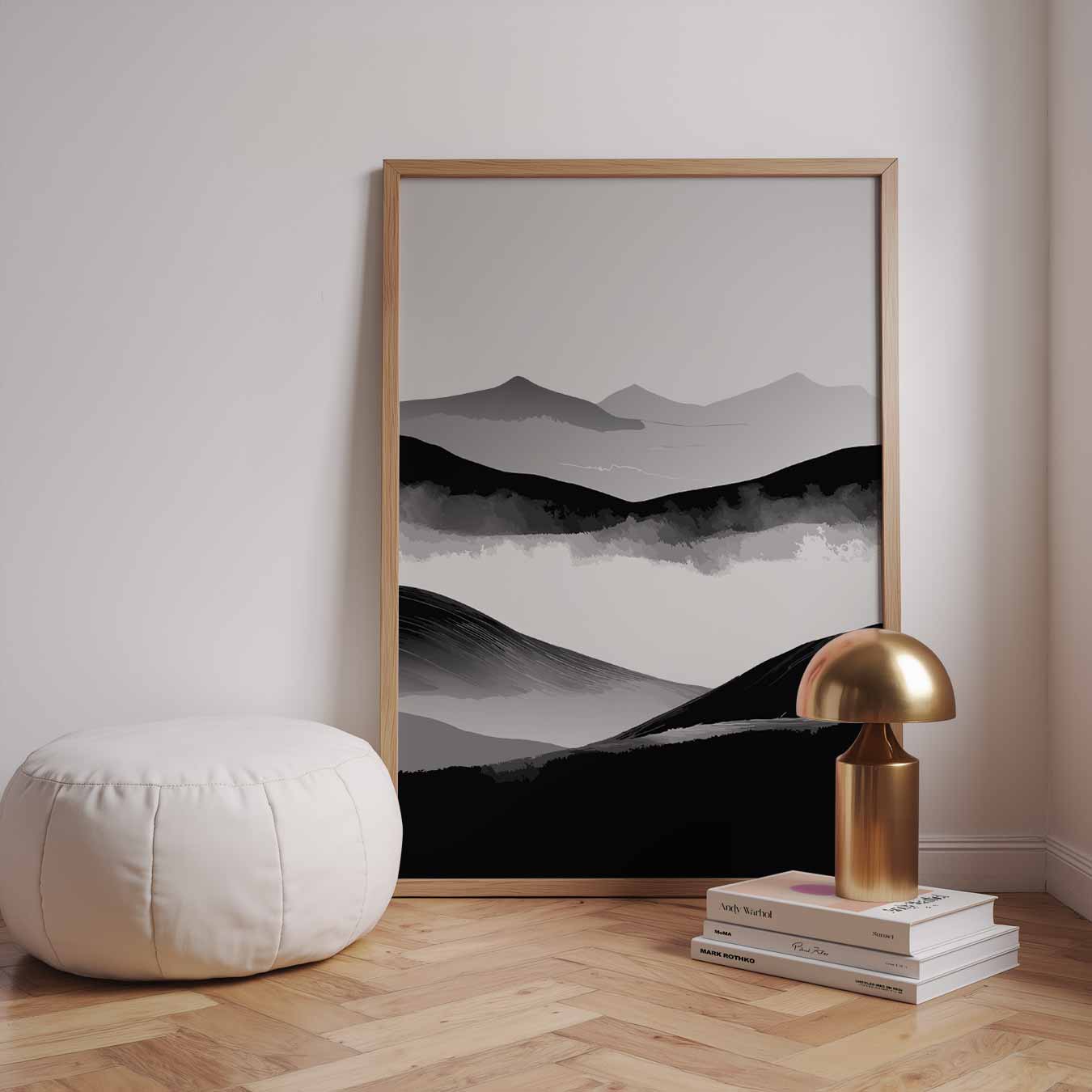 Sereen Berglandschap in Grijstinten Poster-WallArtistic