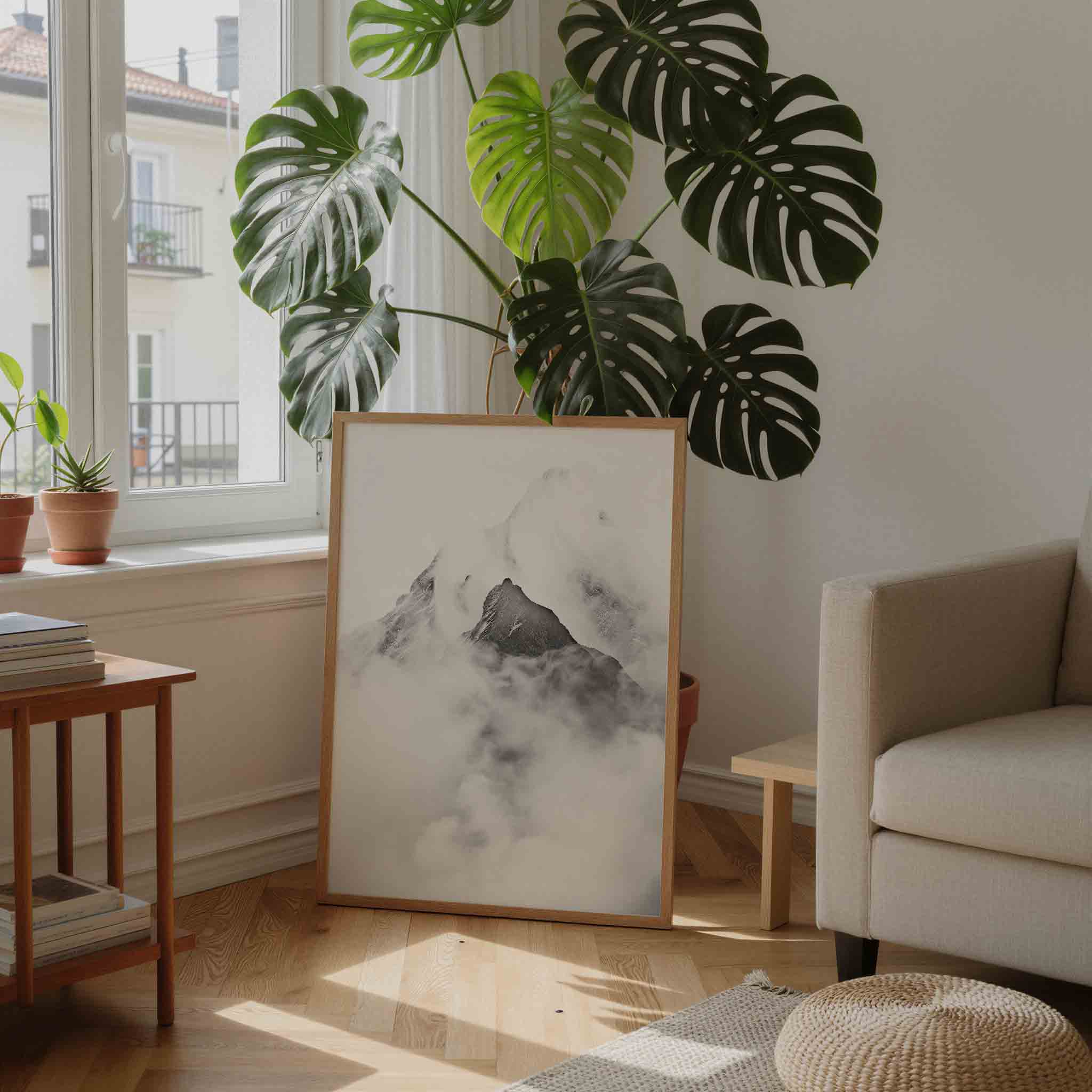 Bergtop in wolken Poster