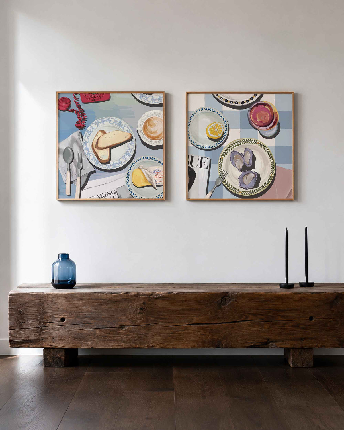 Interieurpresentatie van een tweedelige vierkante posterset met ontbijt en oesters