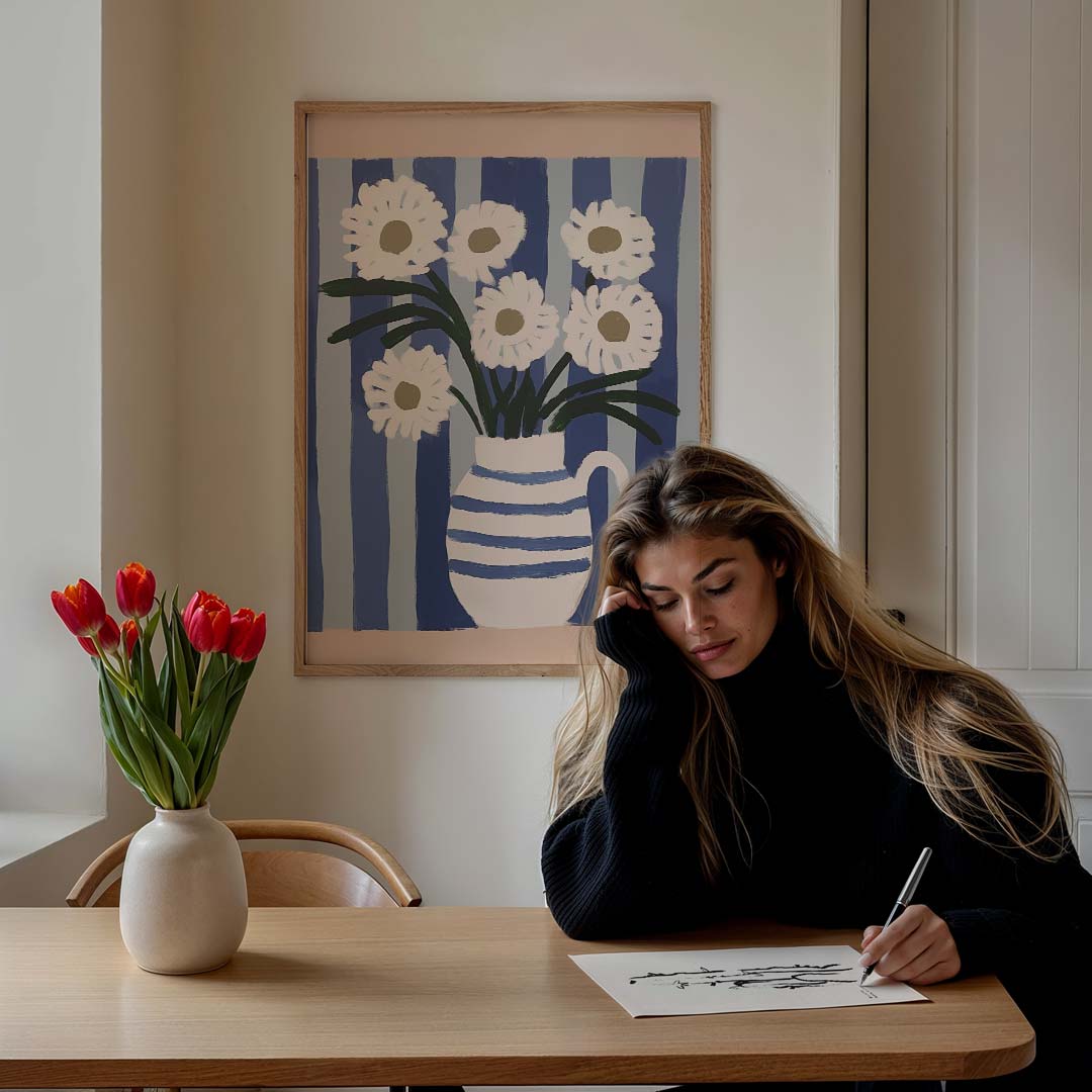 Bloemenpracht in Blauwe Strepen Poster-WallArtistic