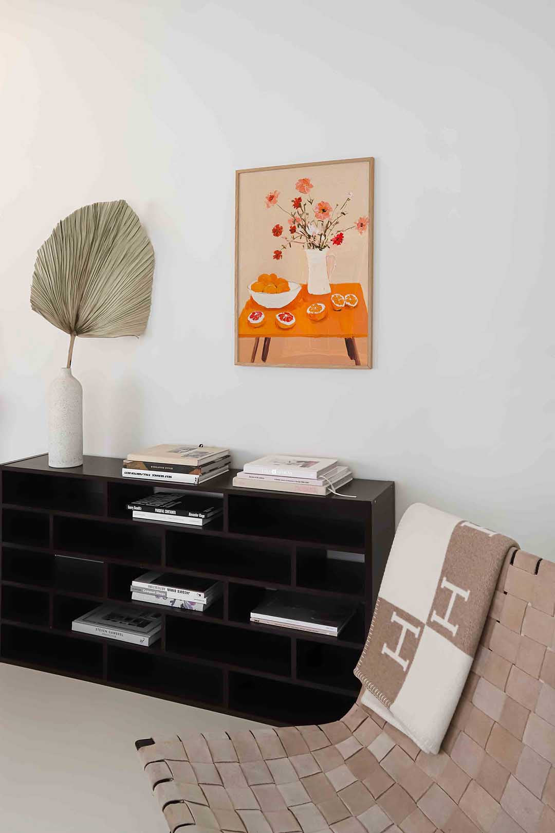 Bloemen en citrus op tafel Poster