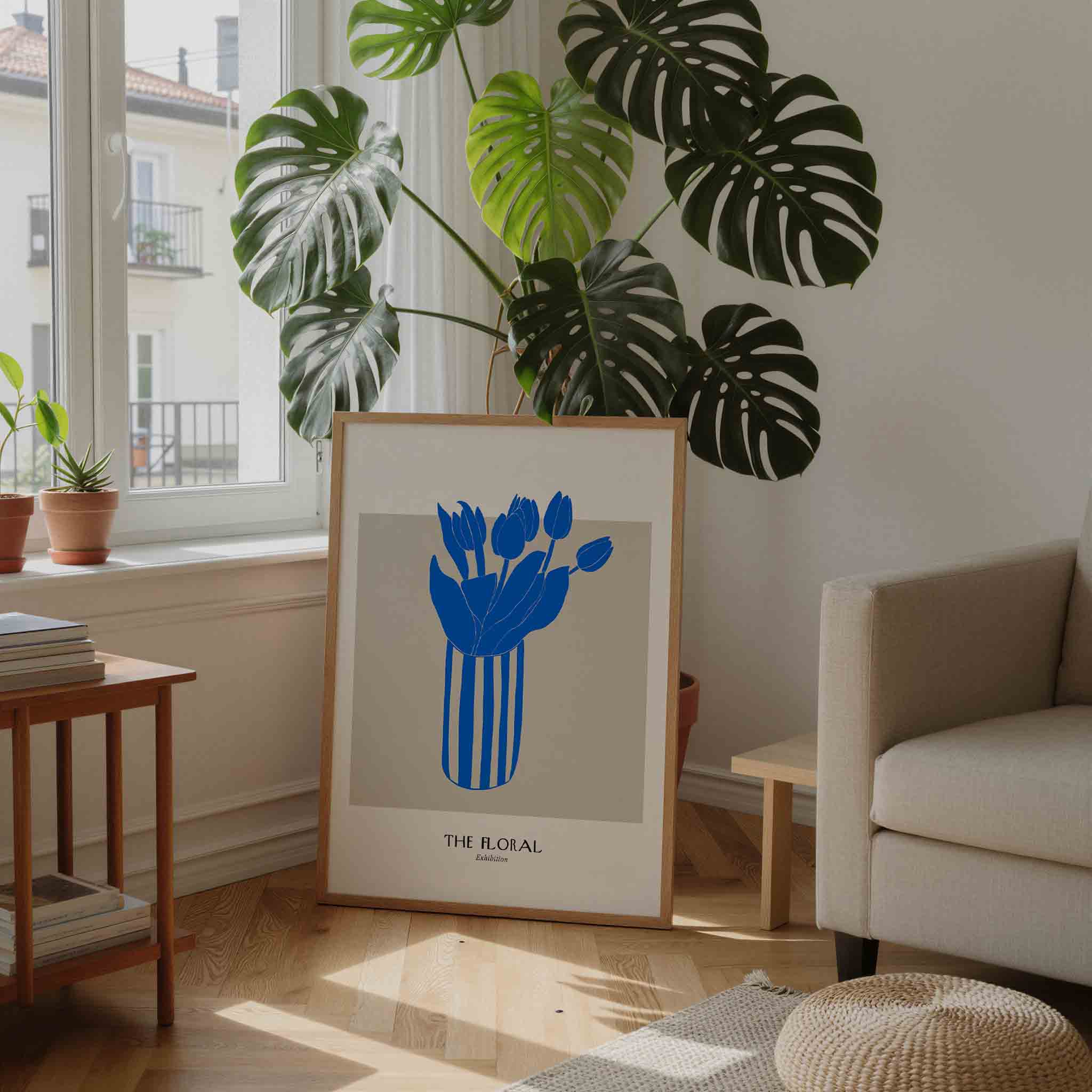 Blauwe tulpen in vaas Poster