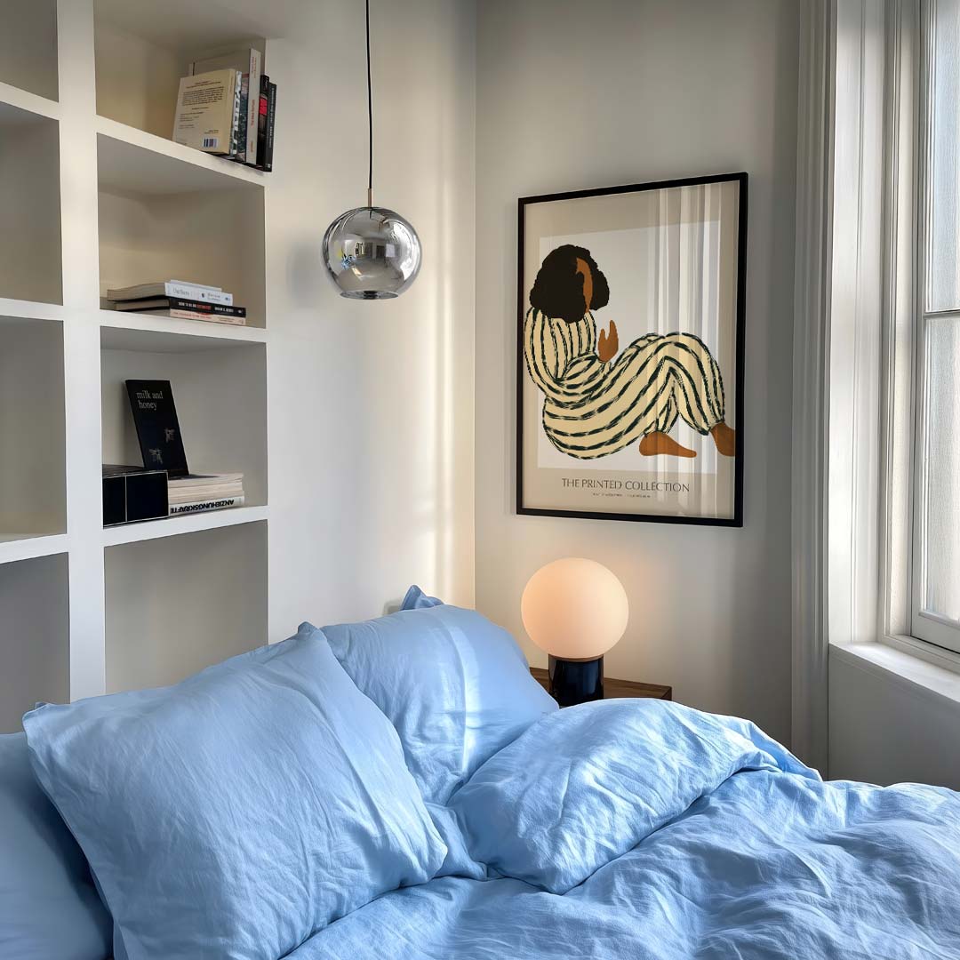 The Printed Collection - Gestreepte Vrouw Poster-WallArtistic