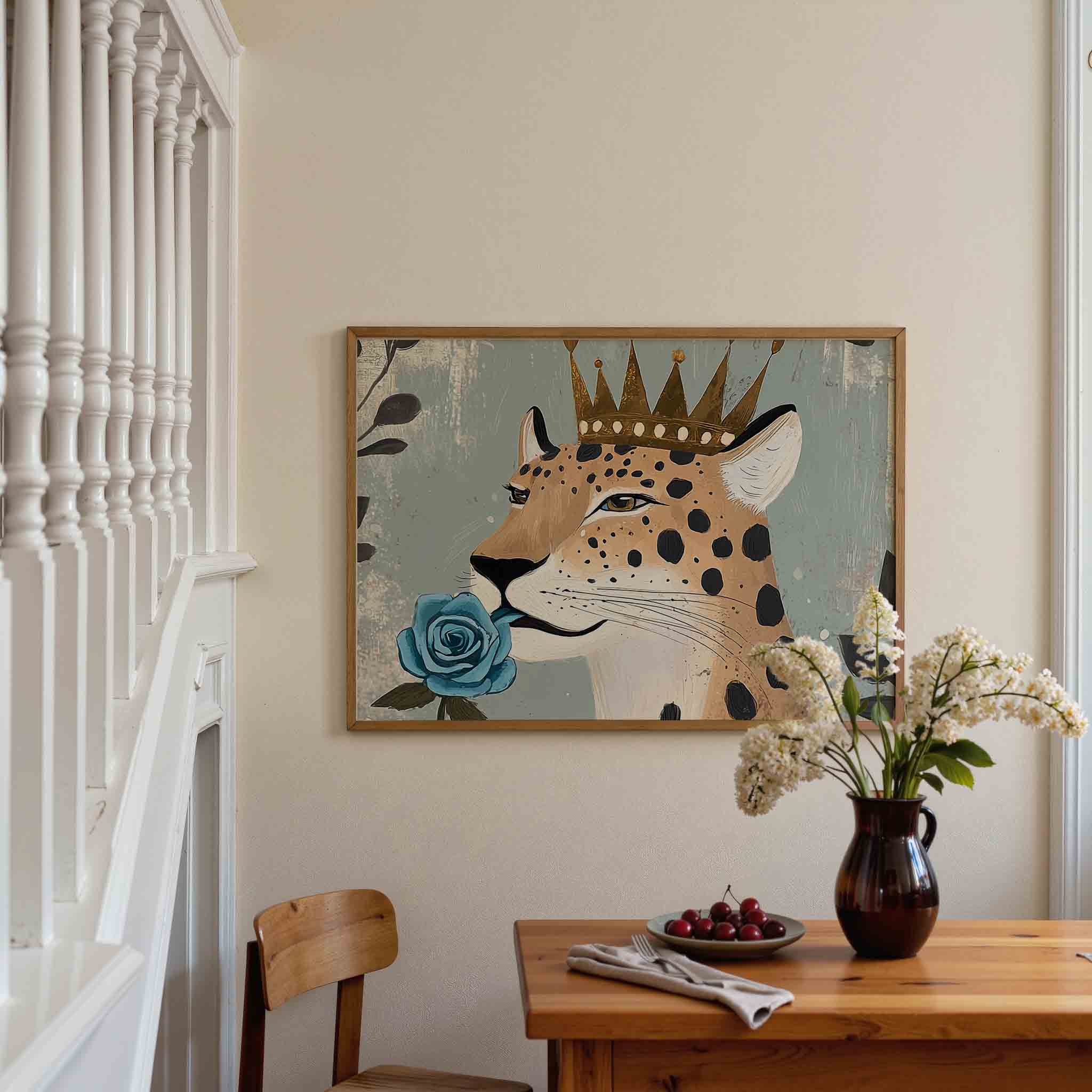 Luipaard met kroon en blauwe roos Poster
