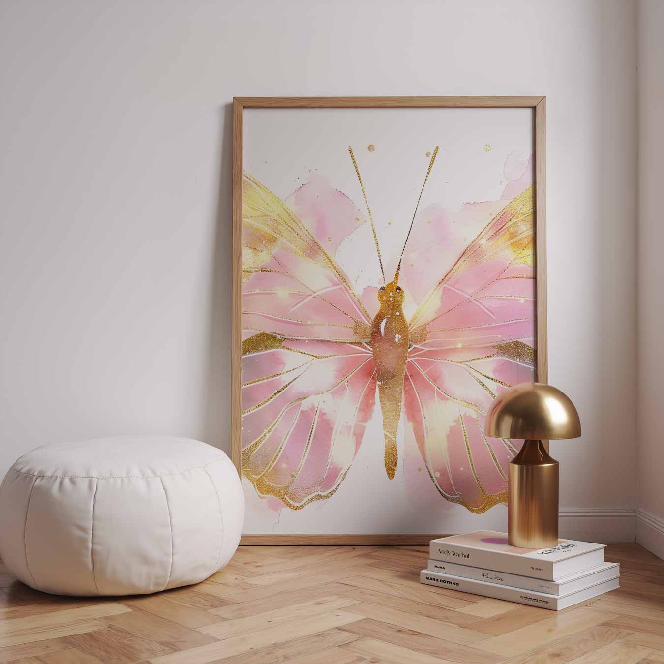 Dromerige Vlinder Met Gouden Accent Poster