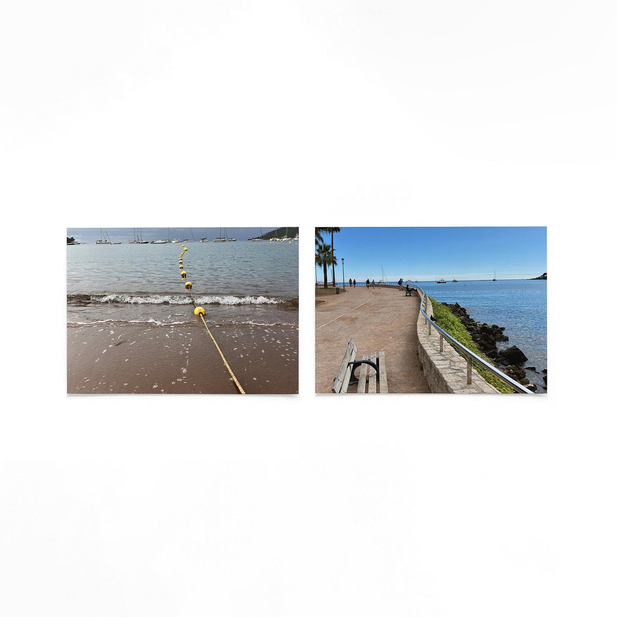Productfoto van twee liggende posters met kustlijn en gele boeien – Gerald Emming
