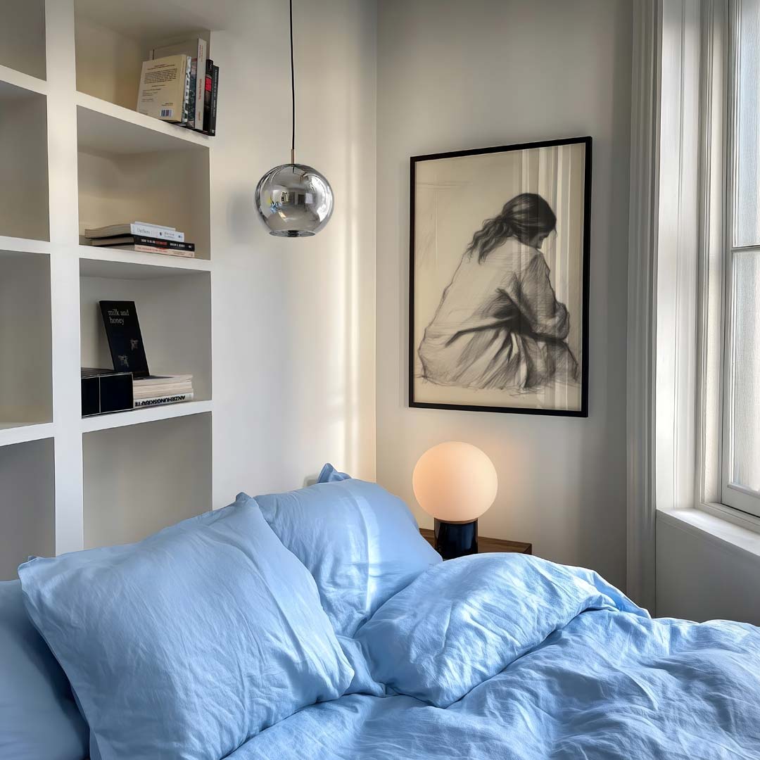 Elegante Zwart-wit Schets van Vrouw Poster-WallArtistic