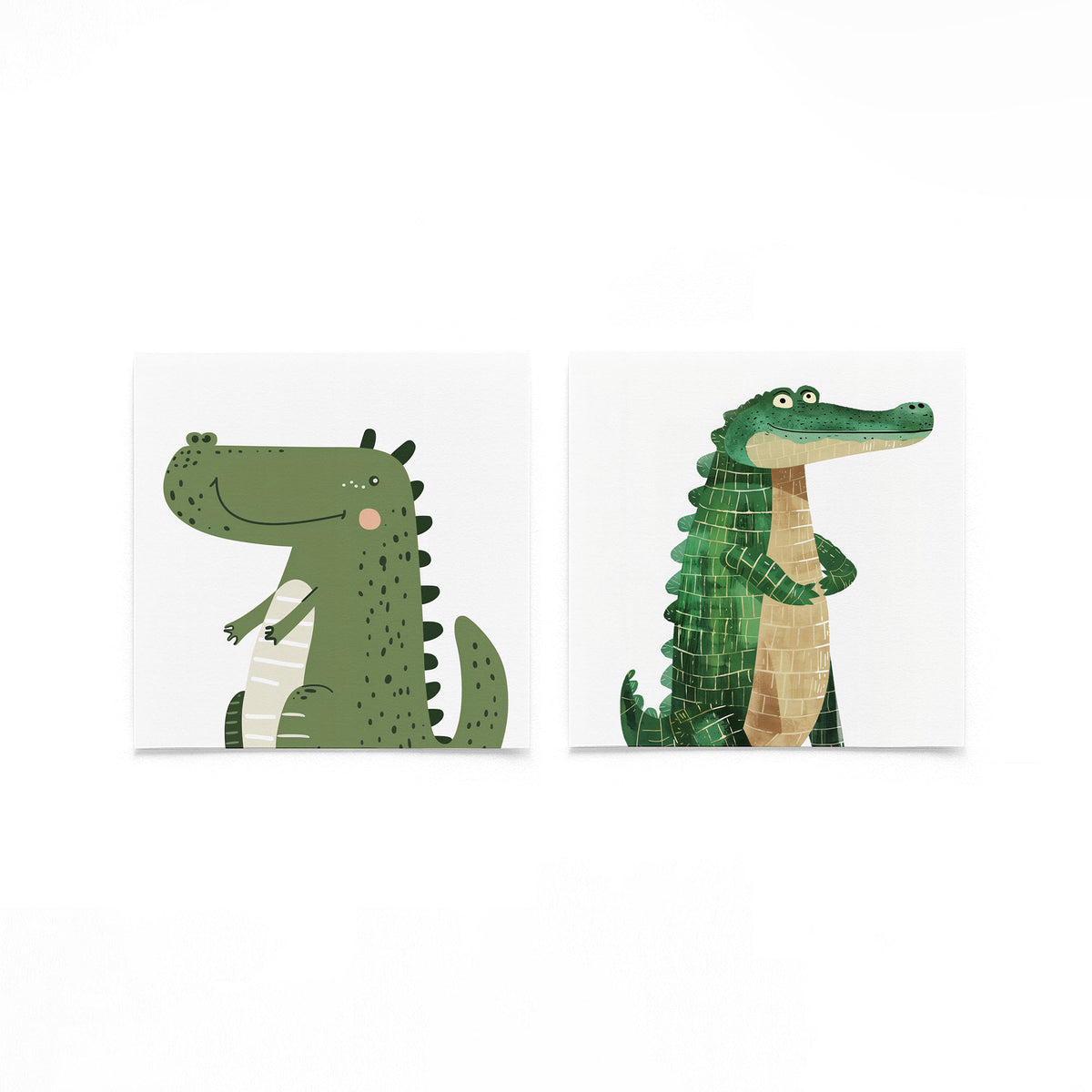 Twee vierkante posters met krokodillen op een gebroken witte achtergrond