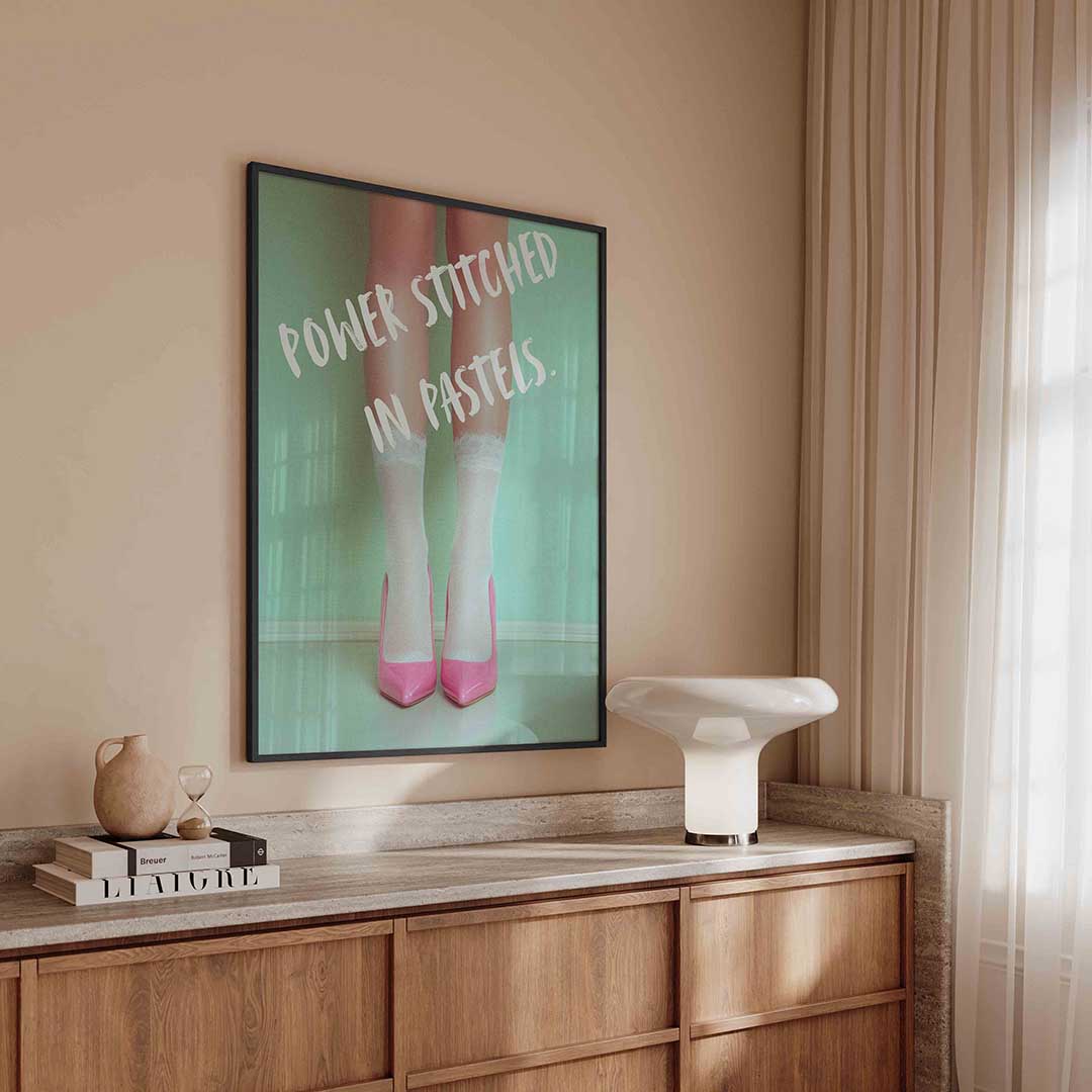 Roze schoenen en sokken Poster
