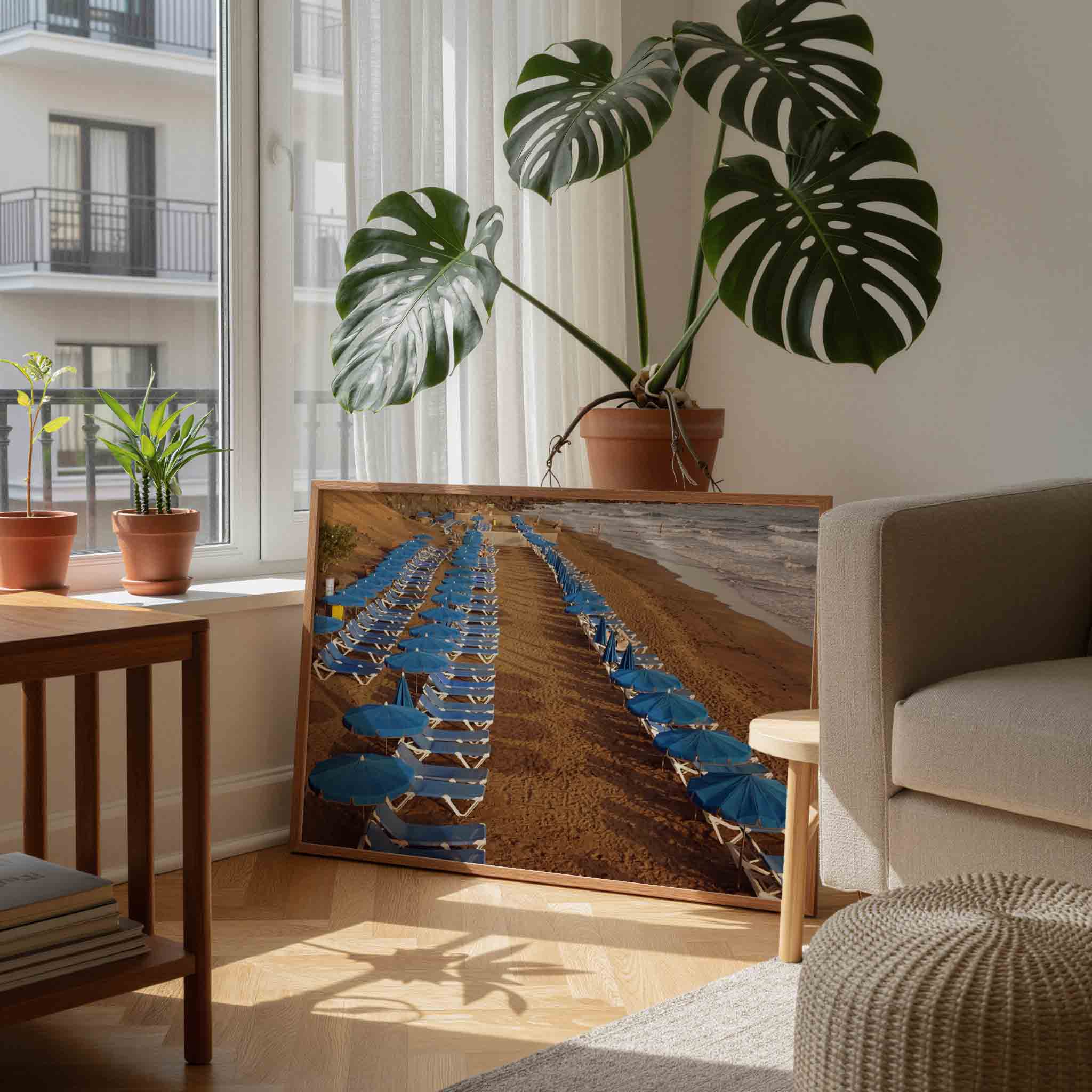 Strandstoelen en parasols Poster