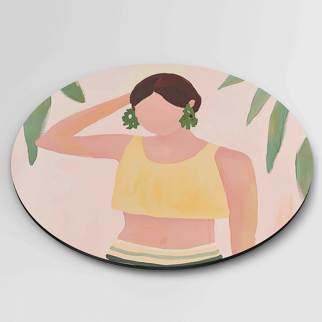 Vrouw met groene oorbellen Muurcirkel