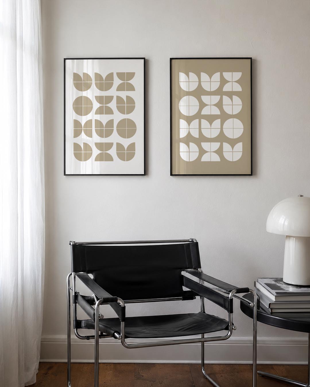 Vormenspel in beige Posterset