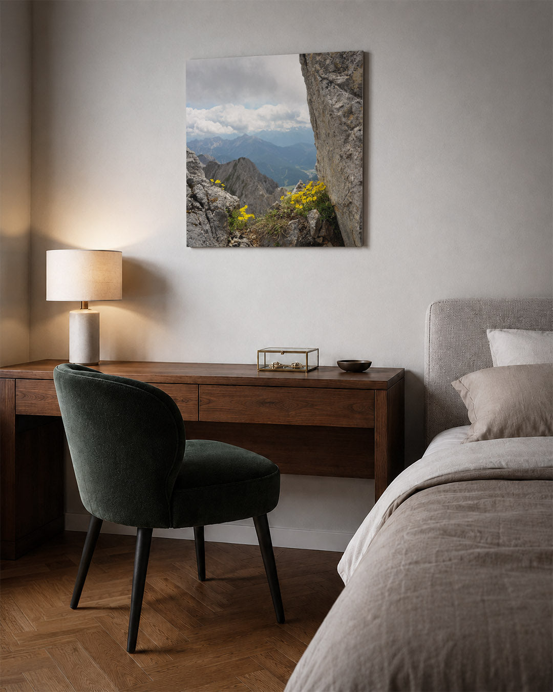 Berglandschap met bloemen Kunstwerk