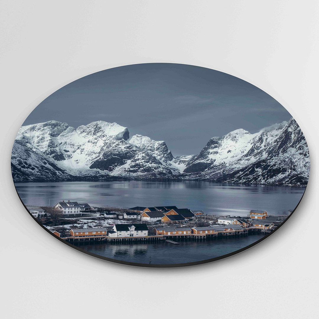 Bergen en huizen Muurcirkel