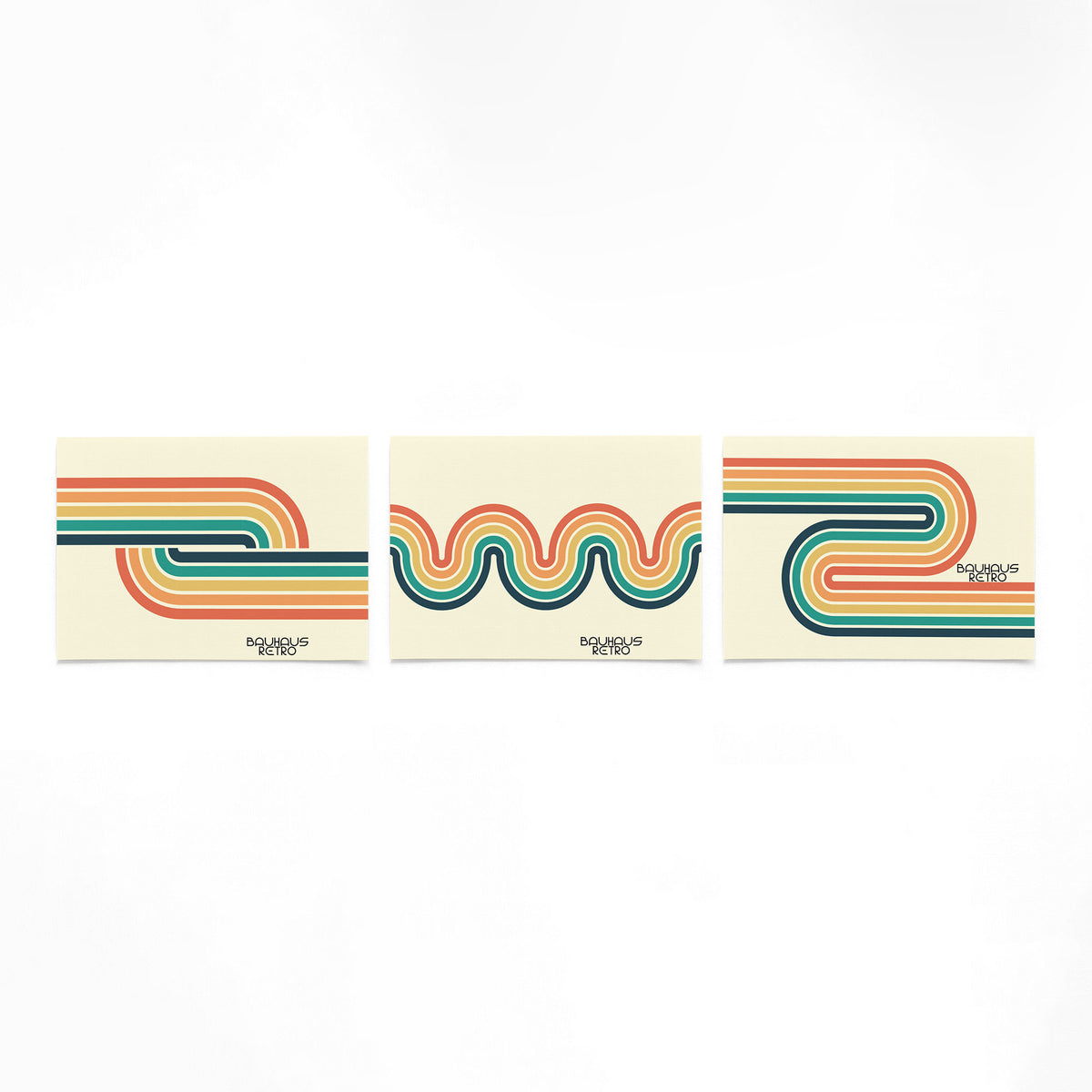 Drie landscape posters met gebogen kleurenlint als vrijstaande productfoto