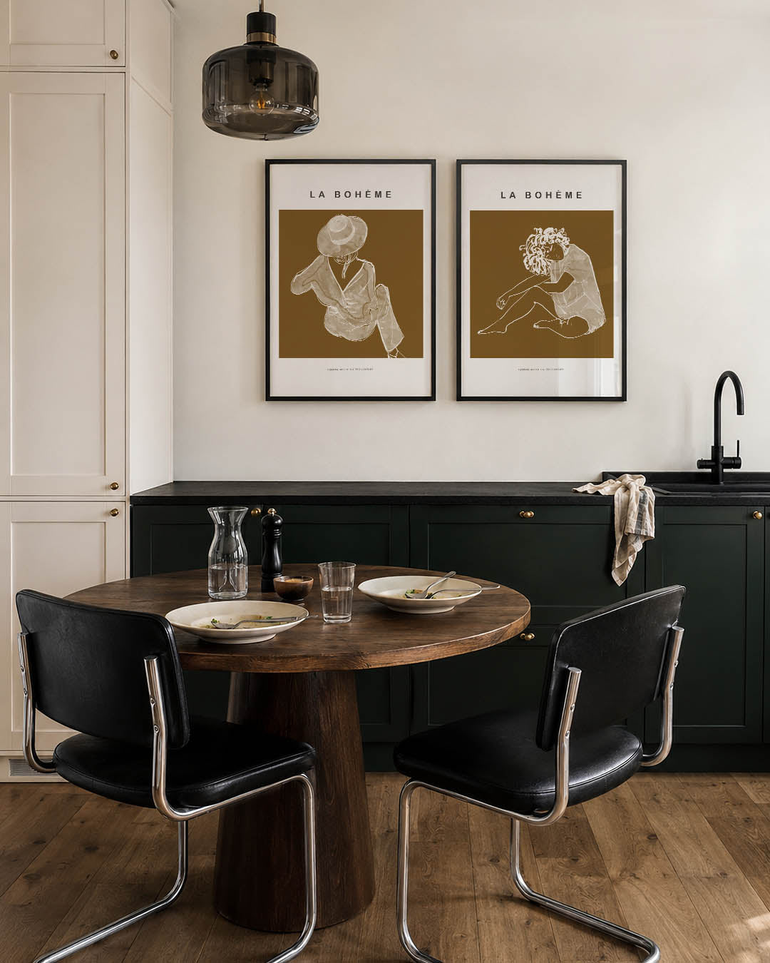 Vrouwelijke contouren Posterset