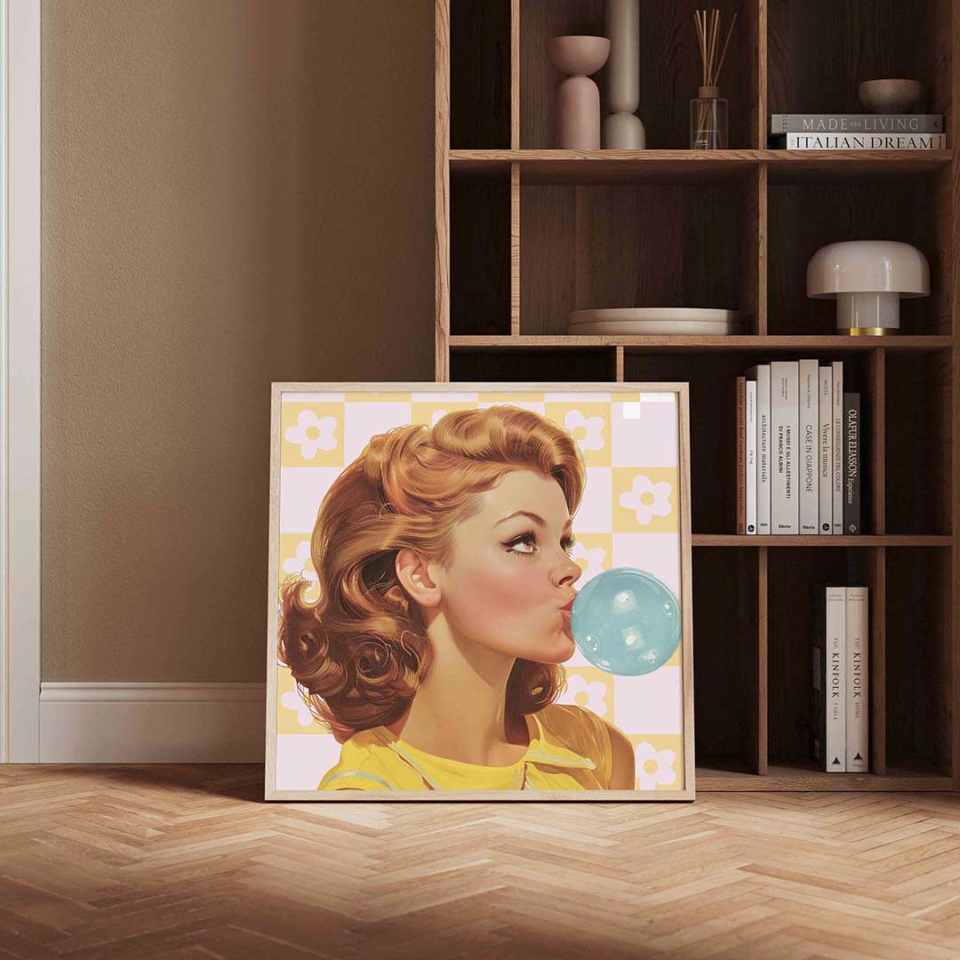 Vrouw met kauwgombel Poster